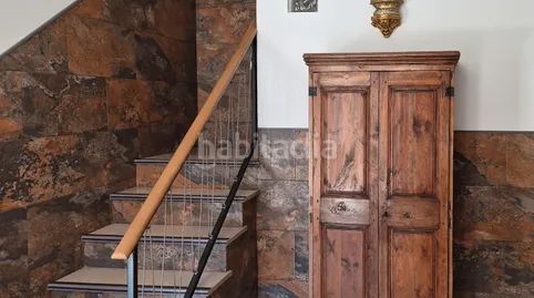 Foto b5e35c69-70bd-4407-8513-284b5771860d. Casa aparellada a Ripoll
