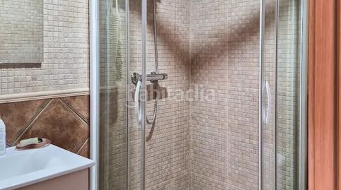 Foto dd59fb4d-206d-4306-a0b9-354a00139221. Casa aparellada a Ripoll