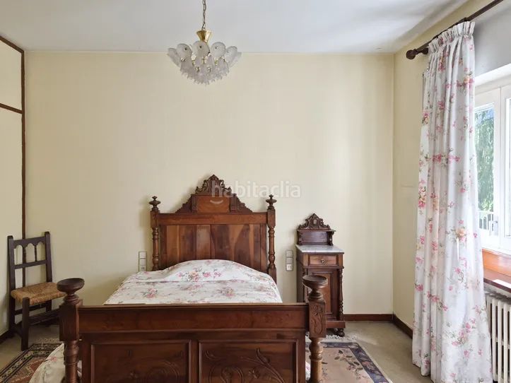 Foto 5b4e1ad9-cbe8-470e-af8a-9d7375380d9b. Chalet with parking in Ripoll