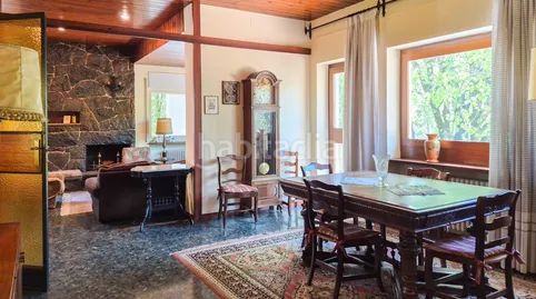 Foto cd0f48bc-8d09-4935-8b76-56591d012d02. Chalet with parking in Ripoll