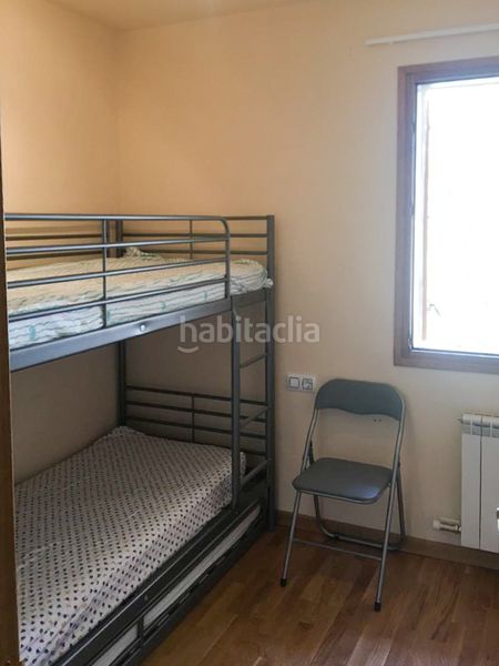 Foto 38f88210-bbb0-441f-82c5-db11e7c7276e. Casa aparellada amb calefacció aparcament a Planoles