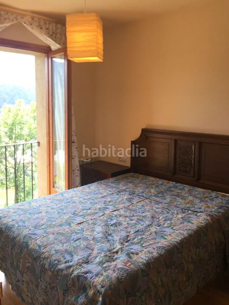 Foto d6169a9d-9da9-44c9-8dad-34281363f639. Casa aparellada amb calefacció aparcament a Planoles
