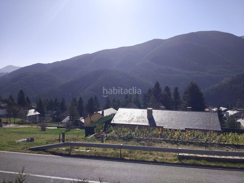 Foto fc6ee10b-23ba-4cec-a95d-6cb16e56295f. Casa aparellada amb calefacció aparcament a Planoles