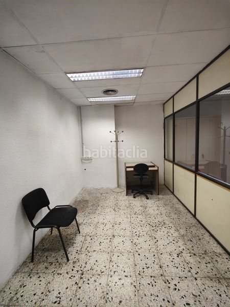 Foto be1a2177-f96e-41d7-8042-164991966dca. Affitto locale commerciale in Poble Nou Manresa