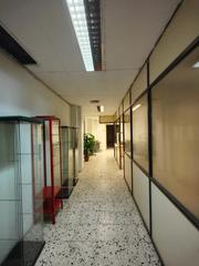 Location Local commercial  Carrer de l'alcalde armengou. Local a carrer alcalde armengou, manresa.