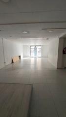 Rent Business premise in Carretera de Vic - Remei. Local a carretera de vic, manresa.