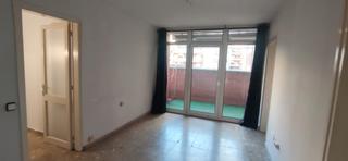 Location Appartement à Plaça Catalunya. Pis a manresa