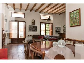 Casa a Moià. Casa en venta en casc antic