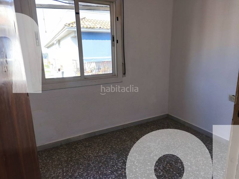 Foto caeb14f0-55e5-43f0-9792-68f453f2a954. Piso  en venta en Parets del Vallès