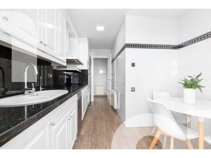 Foto 118e2f66-6a04-4c85-8b1f-4f48125f17f4. Pis amb calefacció a Franqueses del Vallès (Les)