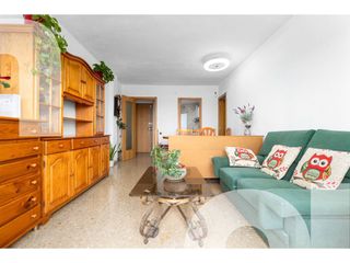 Piso  Calle josep umbert. Piso en venta al centre de granollers zona jutjats