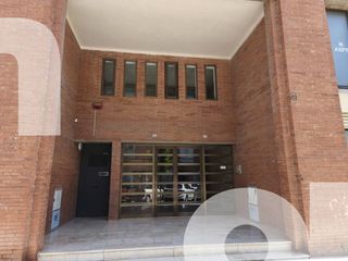 Oficina a Calle sant roc 33. Oficina en venta en mollet del vallès
