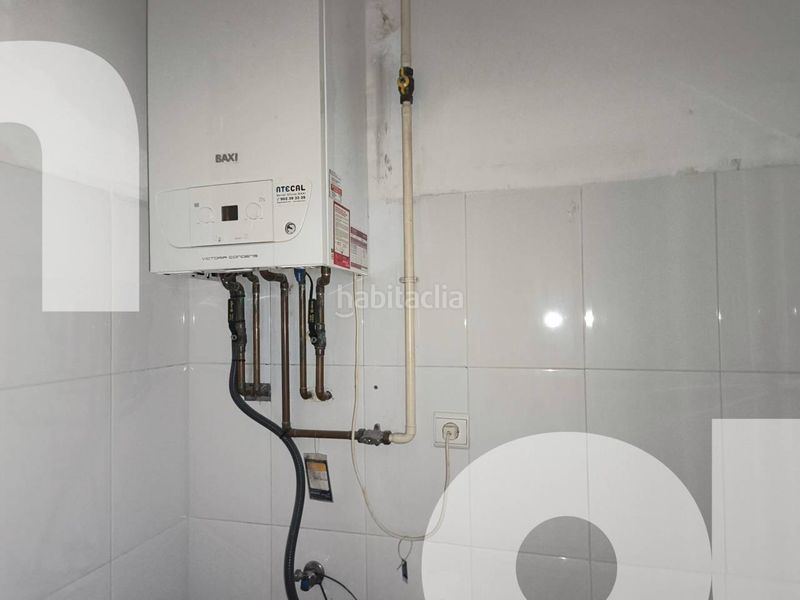 Foto db3dc9eb-bc53-4e15-b5e5-3f1c5e2202ad. Pis amb calefacció aparcament a Franqueses del Vallès (Les)