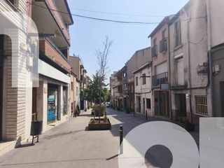 Business premise  Calle major 40. Local en venda a parets del vallès  centre