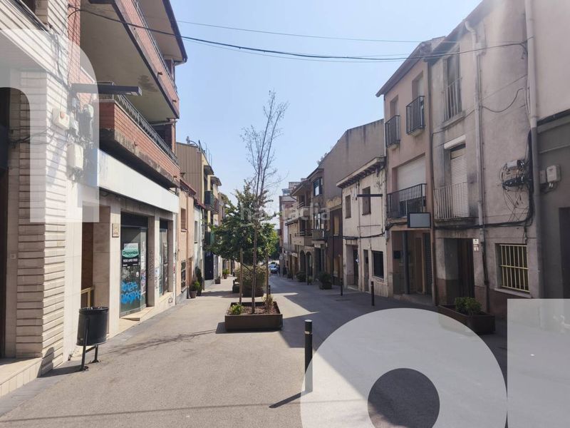 Foto 0a061406-1b5d-4915-801e-3caa714f8396. Local comercial a calle major 40 a Parets del Vallès