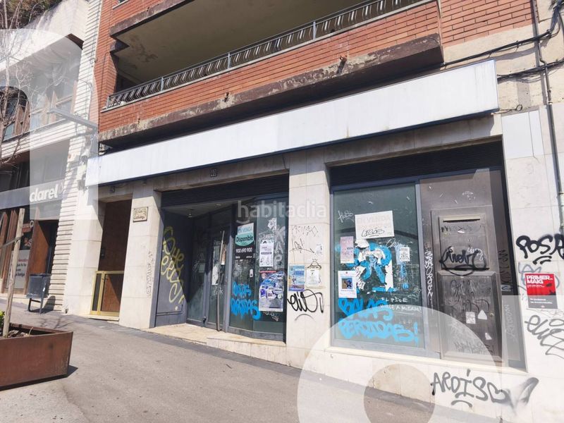 Foto b84175a7-2ffe-433b-8dd7-90a636e0eb12. Local comercial a calle major 40 a Parets del Vallès