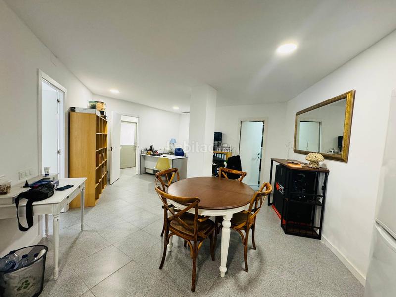 Foto 0923e300-99e8-4223-9349-885507854249. Local commercial dans avenida juli cesar 2 dans Can Toni Cunit