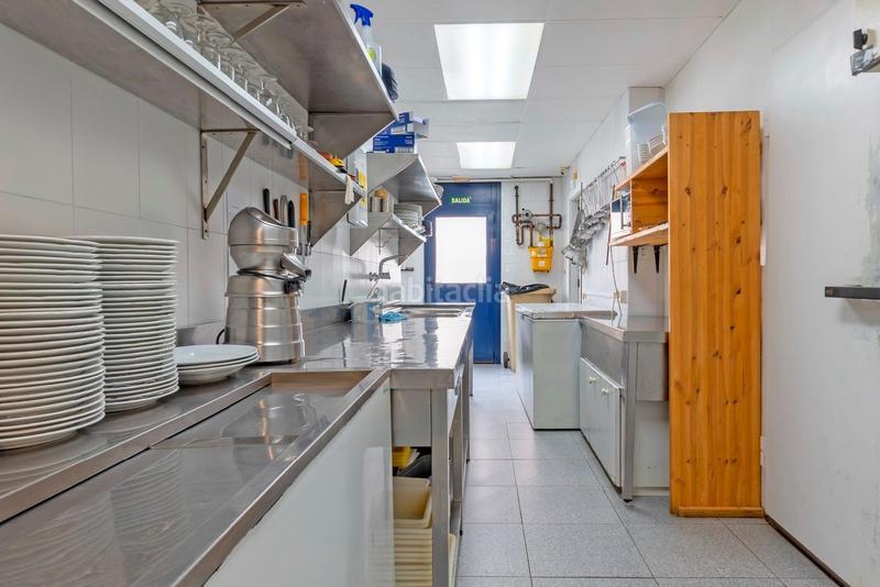 Foto 132a1fd3-619a-4b3b-899a-c5ccb942500e. Local commercial dans avenida juli cesar 2 dans Can Toni Cunit