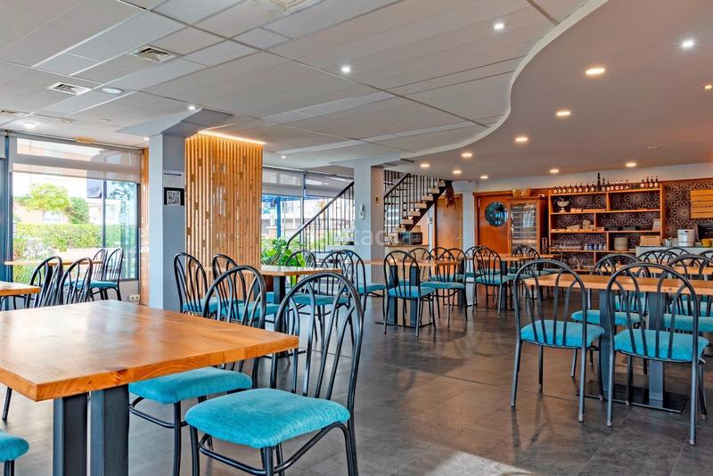 Foto 2727b355-8298-4d78-8758-b8f01e96beed. Local commercial dans avenida juli cesar 2 dans Can Toni Cunit