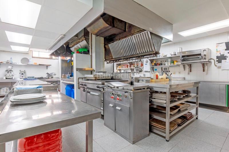 Foto f2473330-0850-4251-8090-4e023d6d83db. Local commercial dans avenida juli cesar 2 dans Can Toni Cunit