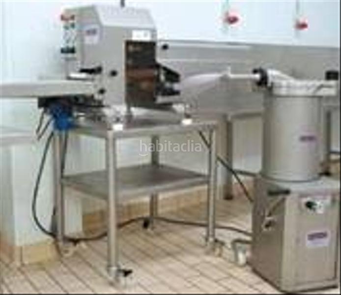 Foto 17f6663f-8e56-4b67-b111-8523adefc51b. Fabrikhalle in Sant Jaume dels Domenys