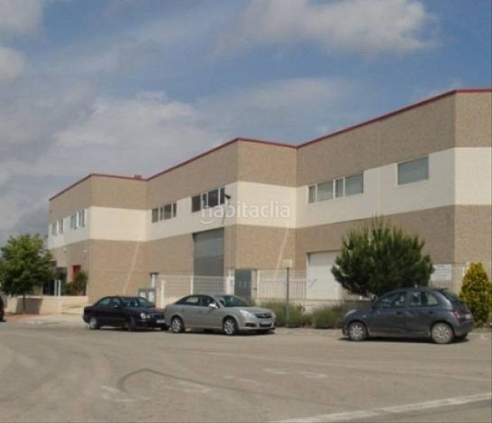 Foto 5dc4d30f-dd51-4159-b25a-4c150cb88060. Fabrikhalle in Sant Jaume dels Domenys