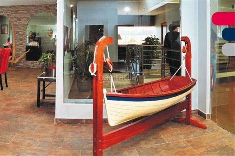 Foto c6e516a4-8dee-4c9e-9cce-663a2c6e40a2. Fabrikhalle in Sant Jaume dels Domenys