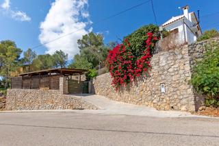 Xalet  Carrer del llebeig. Casa unifamiliar en plana novella  una vida en plena naturaleza.