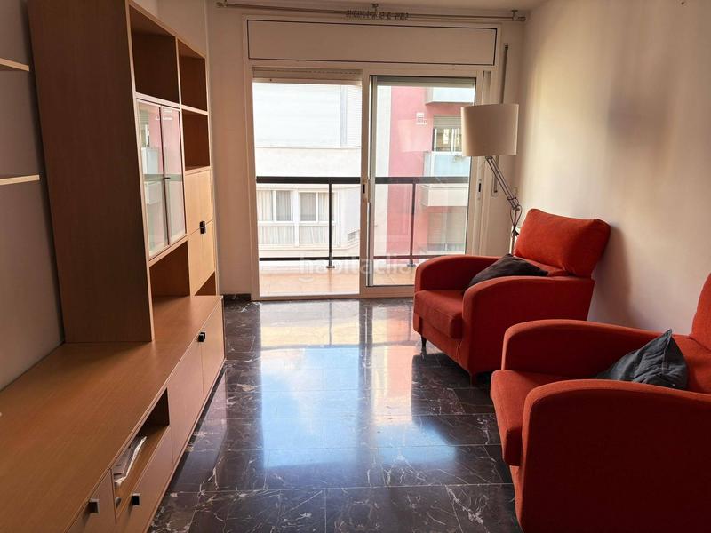 Foto f91edb0f-d570-499d-a70d-4dc93e9f5bb1. Pis amb calefacció a Centre Vendrell (El)