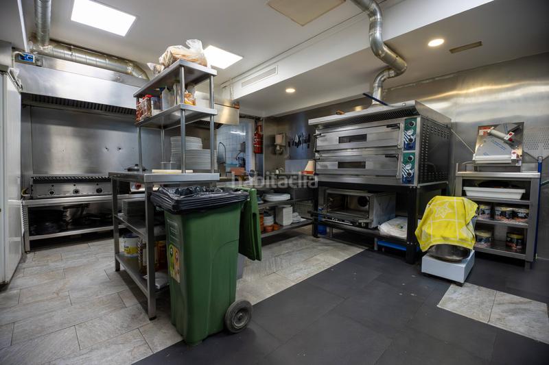 Foto 00cc30ea-733b-438d-8208-609e4714492e. Rent business premise in passeig carme 25 in Barri de Mar Vilanova i la Geltrú