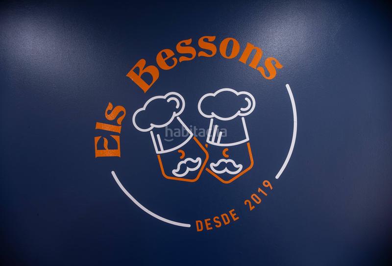 Foto bceca7bf-e4f0-462c-8116-ecdacda9ed88. Rent business premise in passeig carme 25 in Barri de Mar Vilanova i la Geltrú