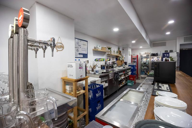 Foto c03c28c3-ff06-4018-93ac-d47747d2e70d. Rent business premise in passeig carme 25 in Barri de Mar Vilanova i la Geltrú