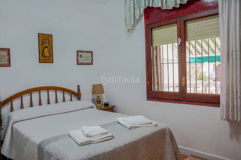 Foto 65b475b6-494b-459d-93fd-d0e74111bc71. Xalet amb piscina a Cunit residencial Cunit
