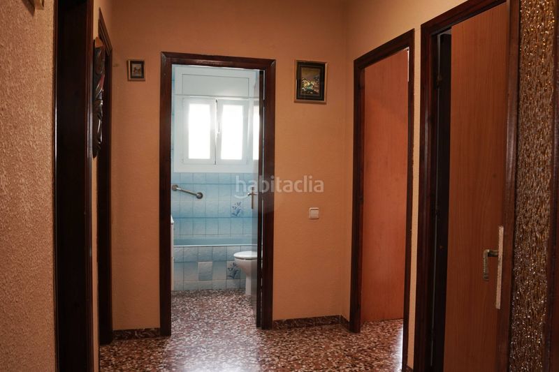 Foto 88d1c183-faa8-4b86-9048-67a53cfb2829. Xalet amb piscina a Cunit residencial Cunit