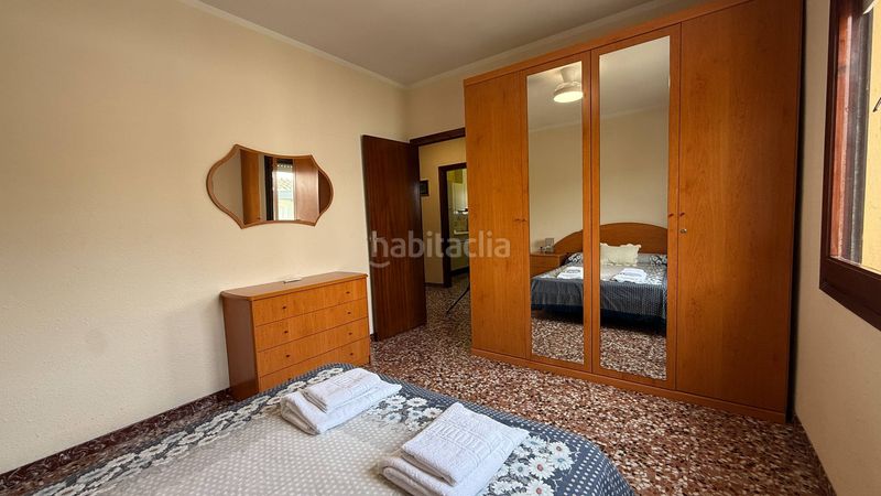 Foto 9f7d4a82-5b4e-470d-8245-67f853192163. Xalet amb piscina a Cunit residencial Cunit