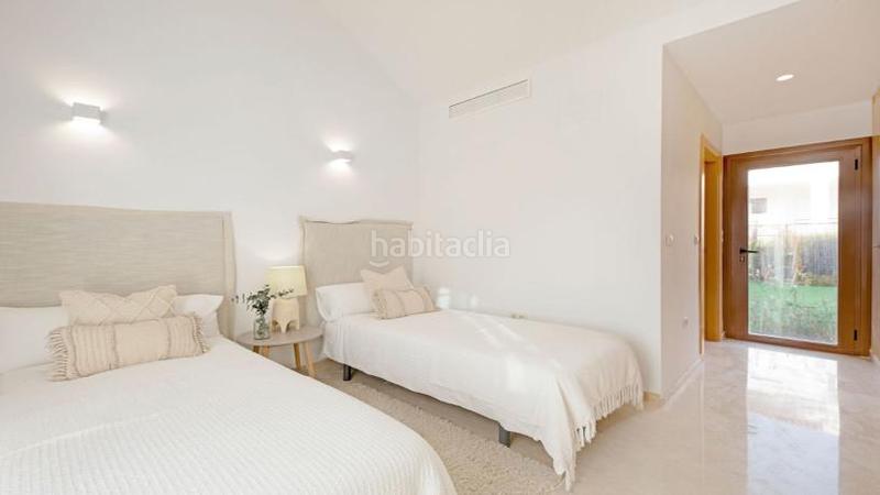 Foto 33705333-356d-4749-bd77-b439f929b8bb. House with parking pool in Casares golf - Casares del sol Casares