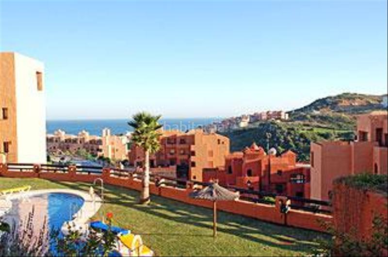 Foto c97cd0db-fda8-4055-982d-9efc5d9d0c8a. Flat with parking pool in San Luis de Sabinillas Manilva