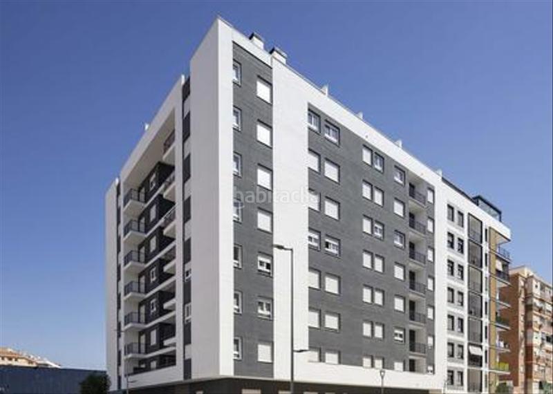 Foto c0814822-903d-4ba2-b0ef-92a81374f979. Location appartement avec parking dans Los Guindos - Parque Mediterráneo - Santa Paula Málaga