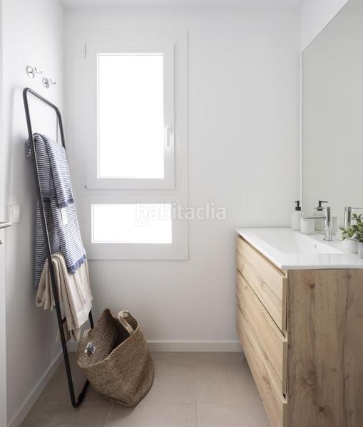 Foto eae4b401-7b77-4d1e-aa4b-56d6b5d5c703. Location appartement avec parking dans Los Guindos - Parque Mediterráneo - Santa Paula Málaga