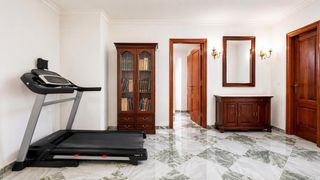 House  Calle cuarzo. Exclusivo chalet de tres plantas a la venta en benalmadena
