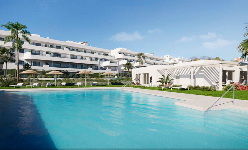 Foto bf4e00d2-df54-4c5b-9172-1568bef4b785. Piano terra con parcheggio piscina in La Concha - Resina Golf Estepona