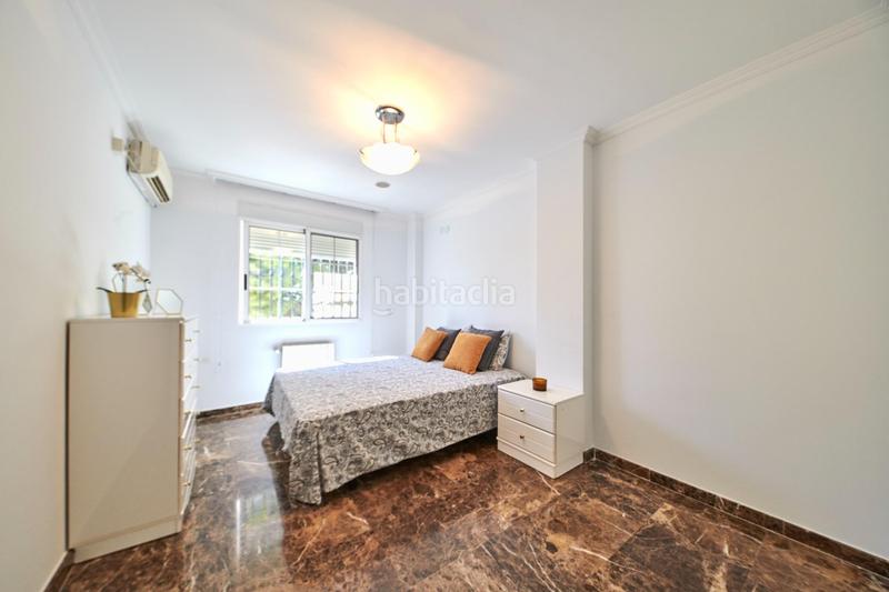 Foto dab5e169-6422-4d36-9a9b-ed6ee137e965. Chalet en calle abedul 14 en Los Girasoles Sant Vicent del Raspeig