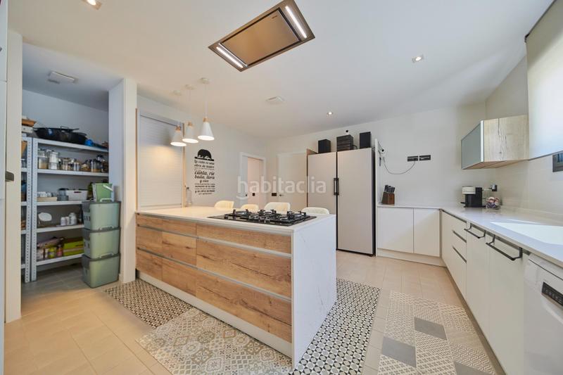 Foto 45122f15-e3fc-4535-bab6-e7e200089e0c. Chalet in Los Girasoles Sant Vicent del Raspeig