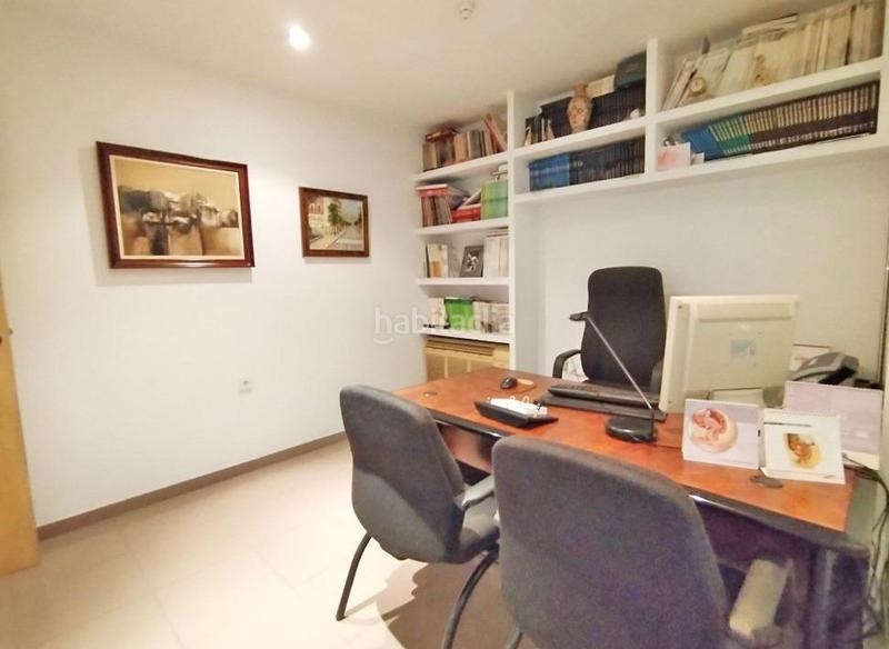 Foto 24274904-ec5c-4c71-9050-3135ce6f2112. Piso gran vivienda con amplitud en la rambla méndez nuñéz! en Alicante