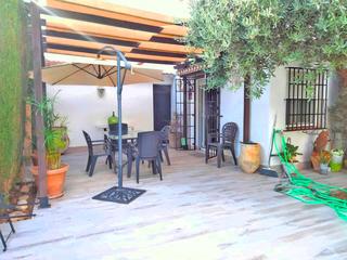 Chalet  Paseo paseo de los olivos. Chalet con gran jardín y doble parcela en una de las mejores zon