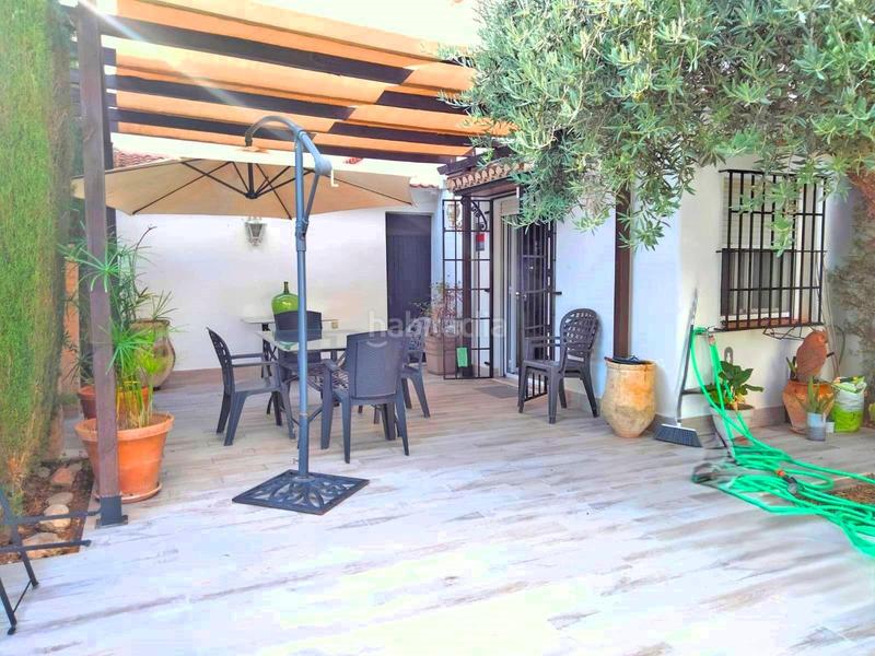 Foto 90c24df8-6590-466c-8361-9fbfef579dce. Chalet magnifico chalet con potencial extra vive y amplía en tu propio jardín! en Albolote
