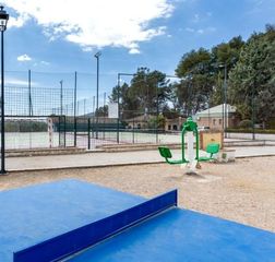 Xalet a Albolote. Una urbanización con todo lo que necesitas para disfrutar!