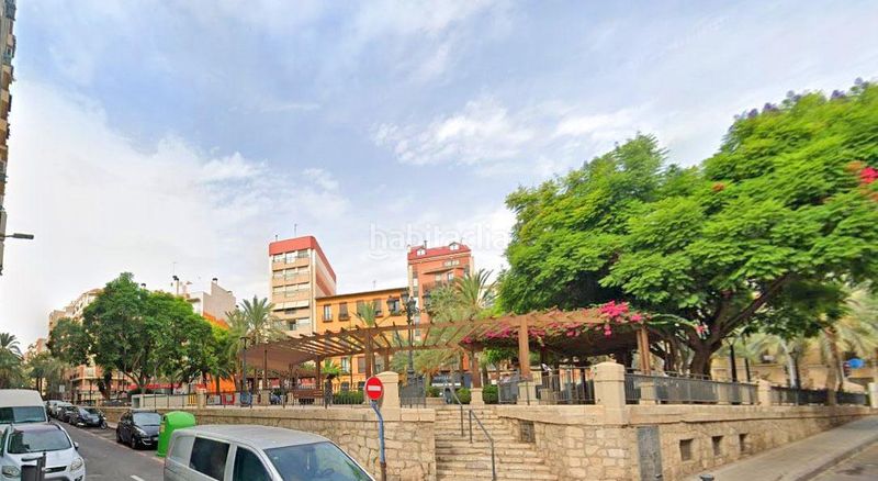 Foto 91ce5d3f-c55e-42cc-a2fc-8f7dc2a701d5. Aparcament cotxe a Mercado Alicante