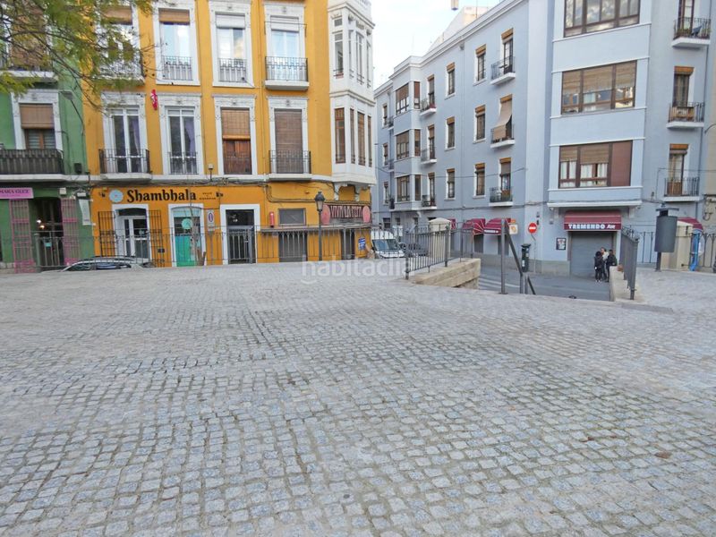 Foto 97d29d4b-1c04-4287-823b-9107aa092d93. Aparcament cotxe a Mercado Alicante