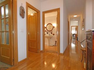 Appartement à Benalúa. Piso en el centro de alicante con terraza y garaje!